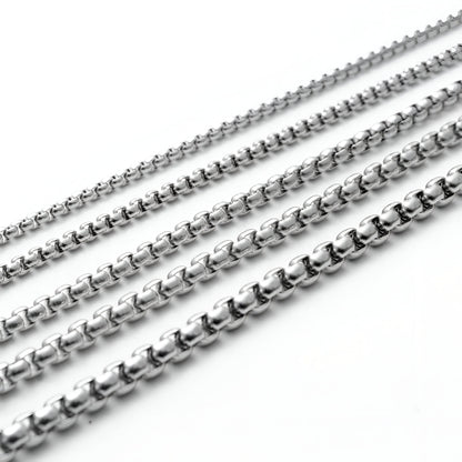 Square box chain